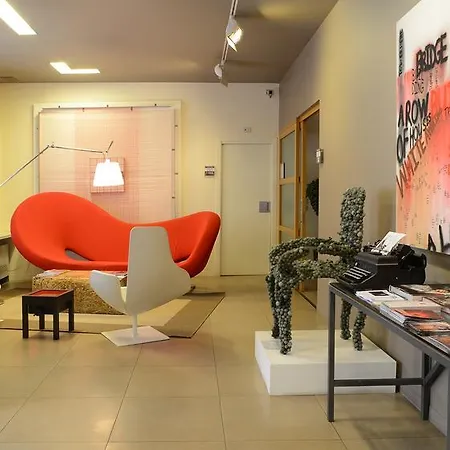 Colombia Hotel Trieste