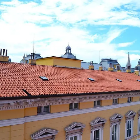 Colombia Hotel Trieste